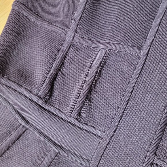 A.L.C. Bastien Burgundy Peplum Knit Top Zip Shape Corset Flare Slink Size XS - Picture 6 of 6